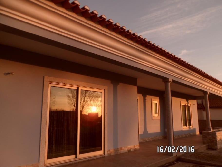 Maison Proche De La Mer Murtosa Luaran gambar