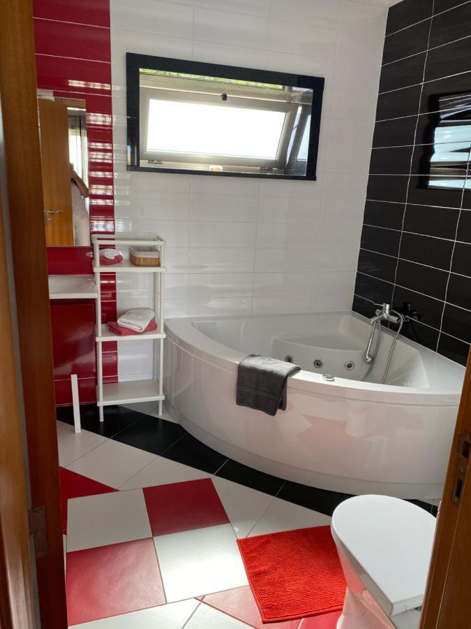Maison Proche De La Mer Murtosa Luaran gambar